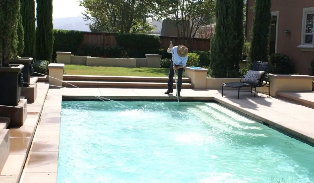 Swimming Pool Cleaner 