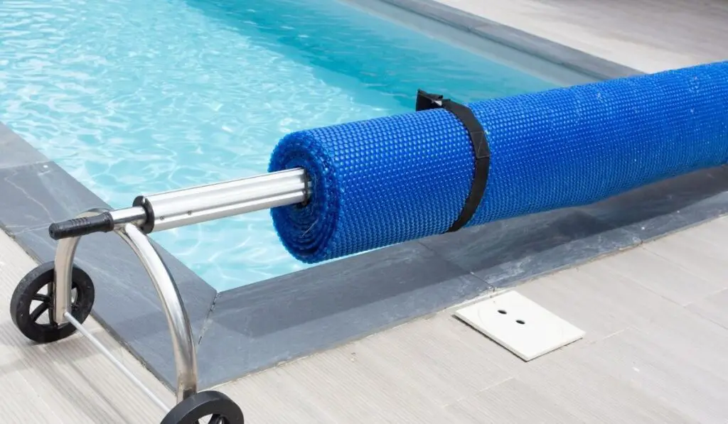Pool protection tide blanket blue bubble cover heat temperature