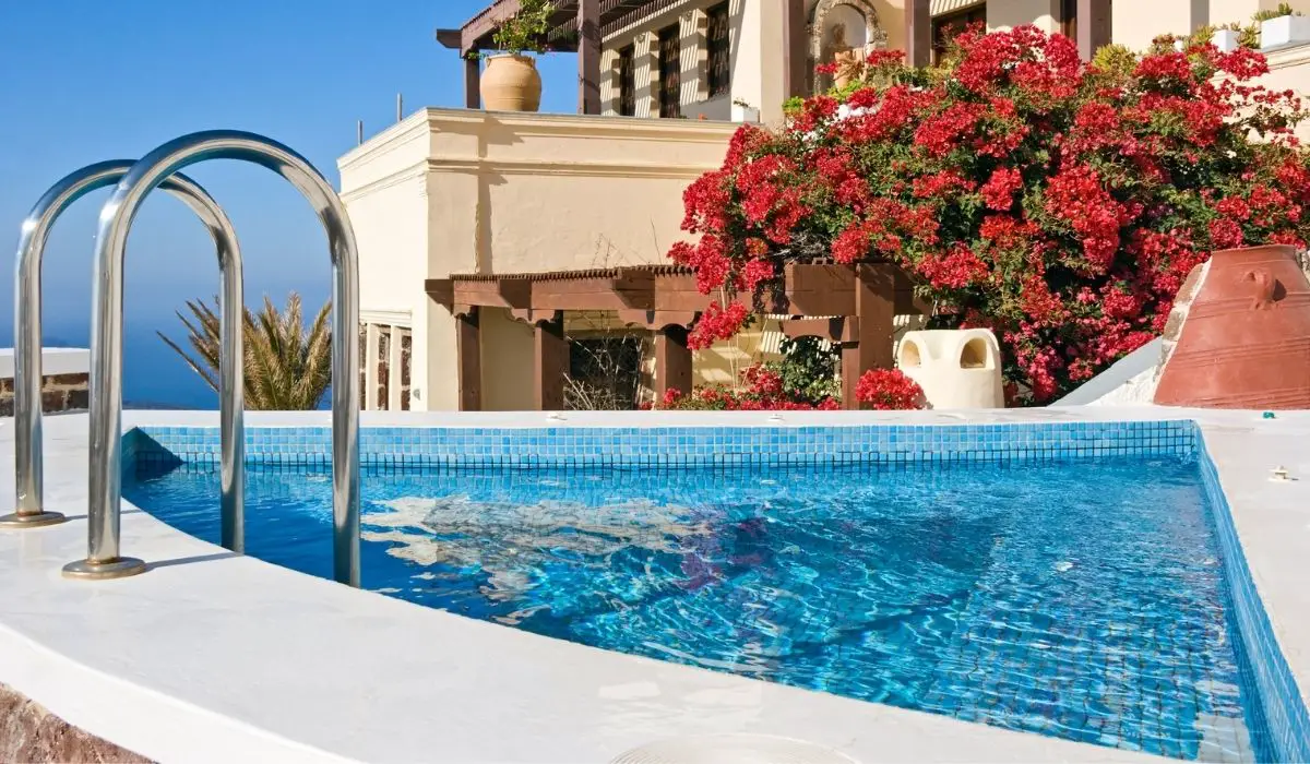 Can You Use Salt Water In A Fiberglass Pool? PoolsWiki