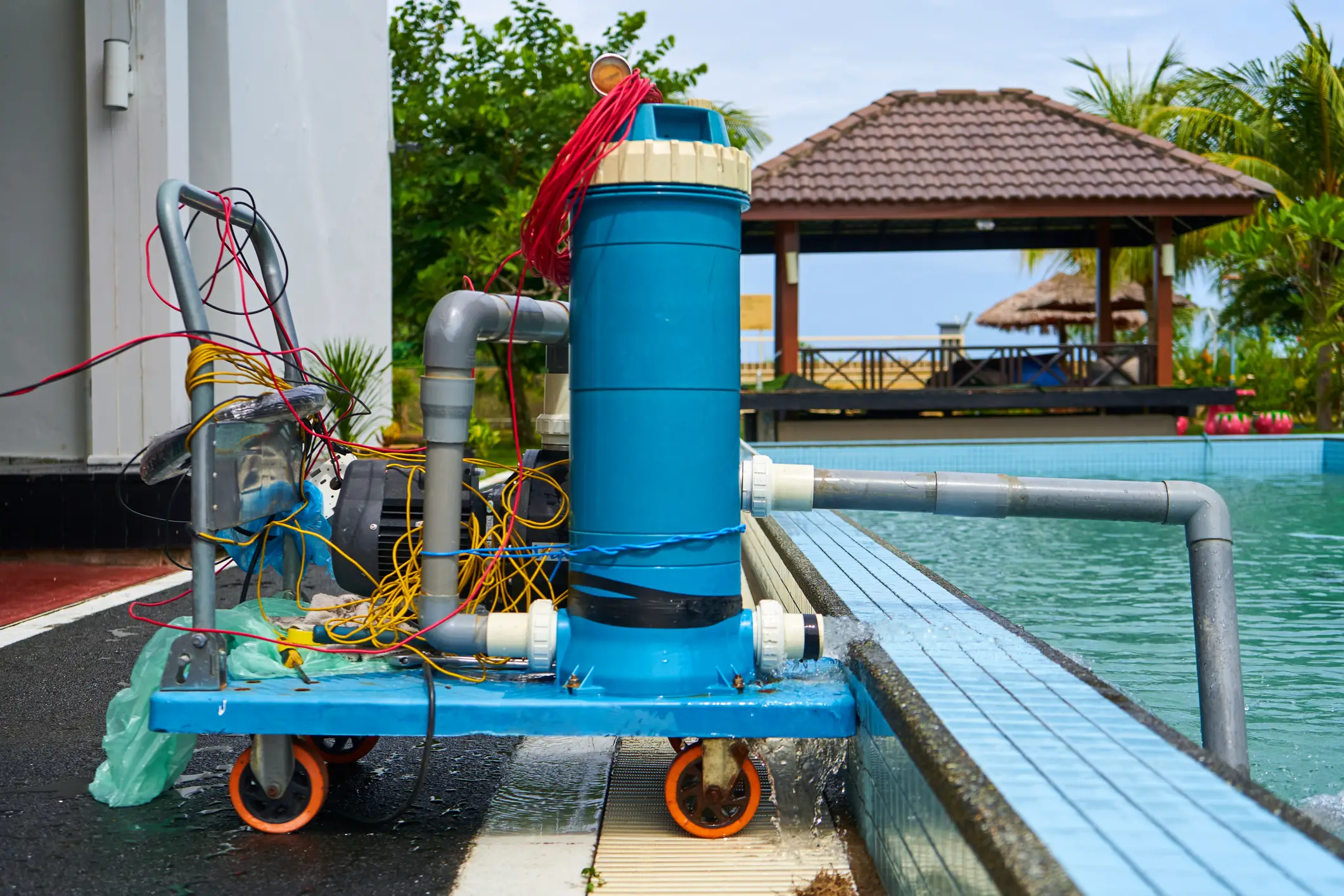 A filter pump cleans the pool water