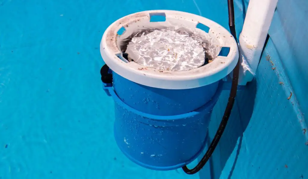 Pool filter in the garden pool 