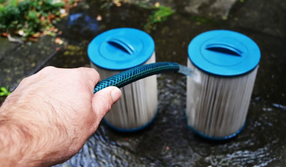 Complete Guide To Cleaning Your Hot Tub PoolsWiki