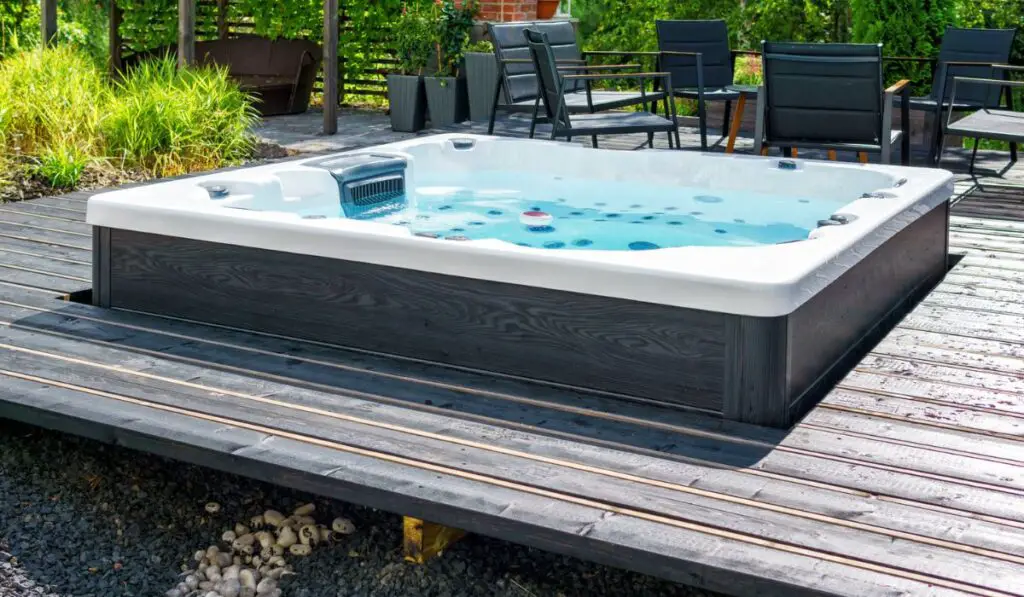 Large hot tub