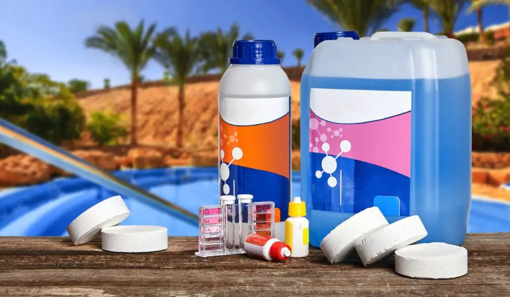 Equipment with chemical cleaning products and tools for the maintenance of the swimming pool