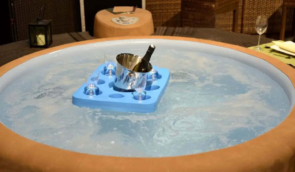 Jacuzzi hot tub